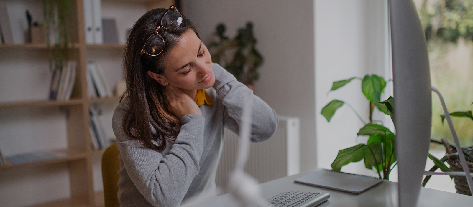 Cómo prevenir el dolor de espalda en el teletrabajo